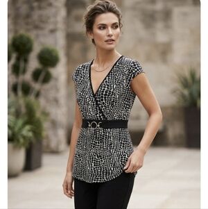 Apt. 9 Black and White Patterned Blouse Size M